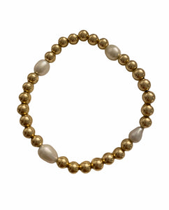 Gold with a hint of pearl Bracelet